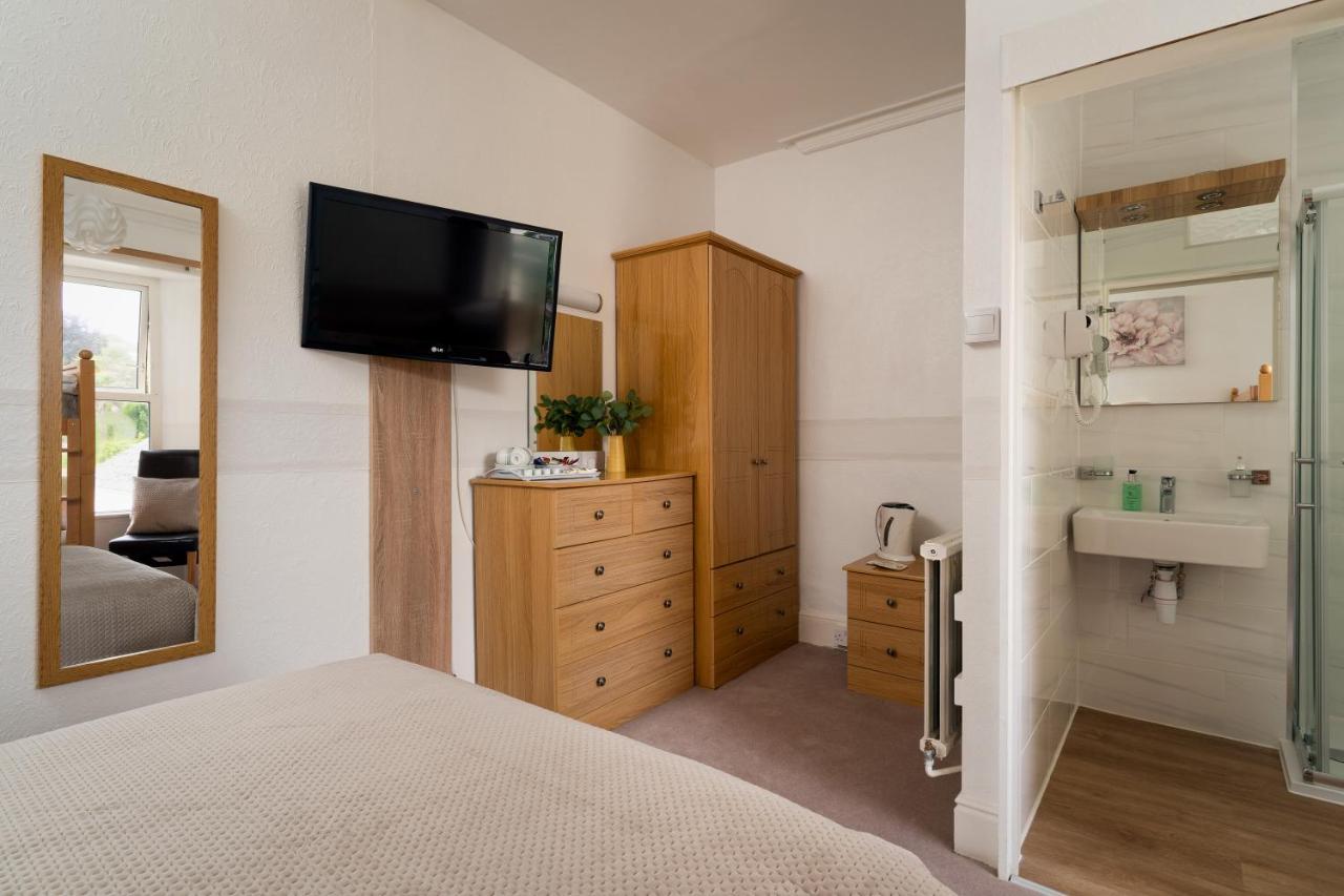 The Torland - Paignton Seafront - Free Parking And Wifi, All Rooms En-Suite Екстер'єр фото