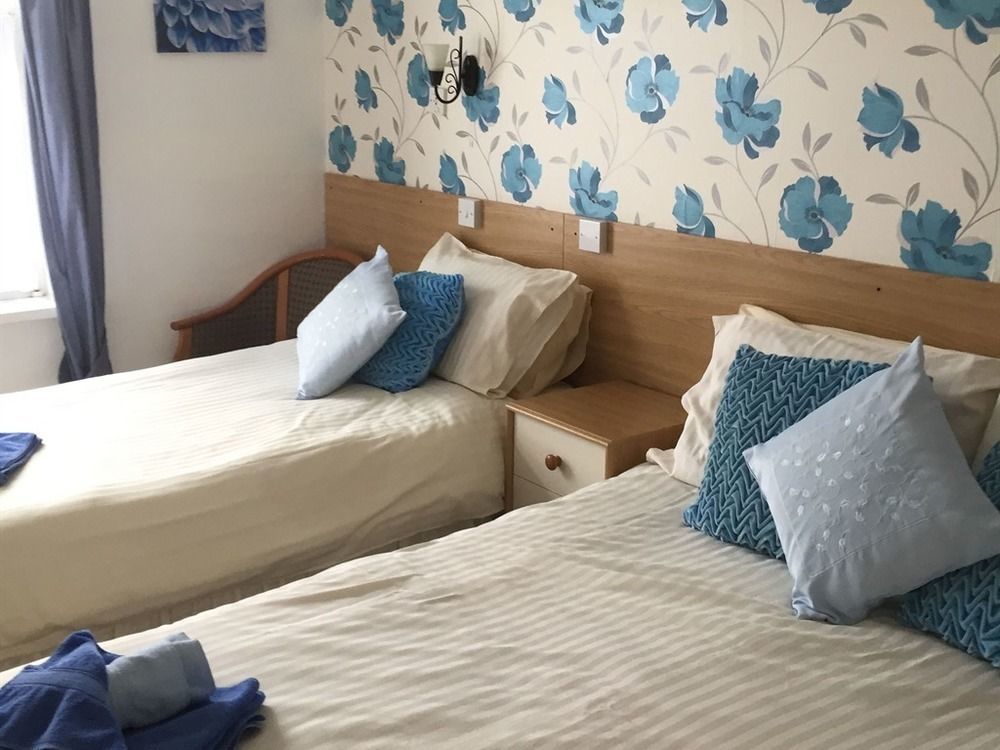 The Torland - Paignton Seafront - Free Parking And Wifi, All Rooms En-Suite Екстер'єр фото