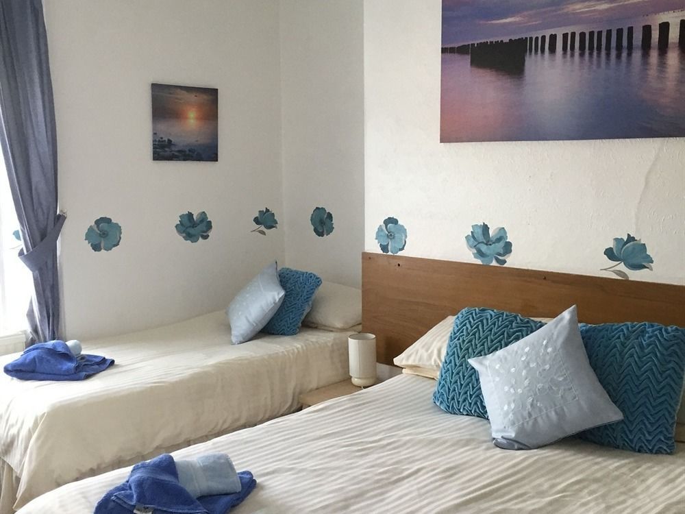 The Torland - Paignton Seafront - Free Parking, All Rooms En-Suite Екстер'єр фото
