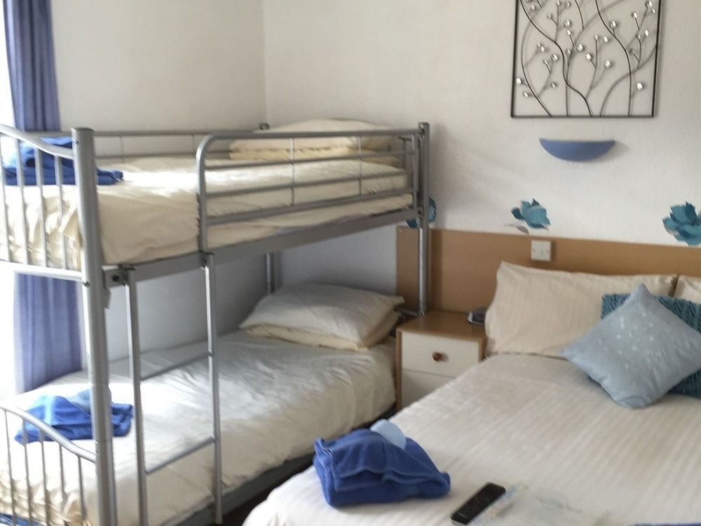 The Torland - Paignton Seafront - Free Parking, All Rooms En-Suite Екстер'єр фото